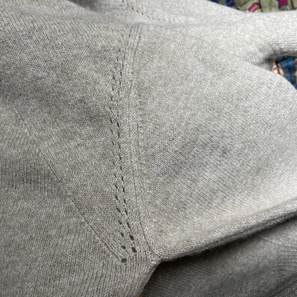 NWT Survival Knit Turtleneck Sweater Taupe LARGE - Picture 6 of 9